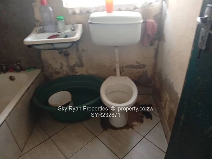 Kambuzuma 6 House For Sale