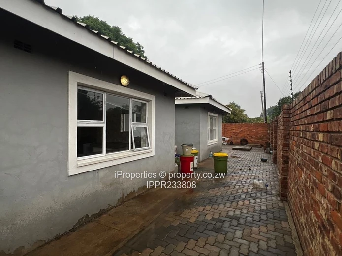 Spacious 4-Bedroom Home for Sale in Westgate (Sole Mandate)