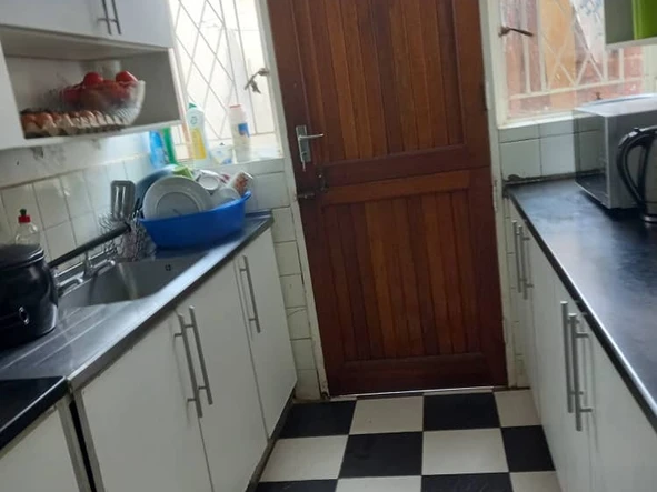 3 Bedroom Garden Flat