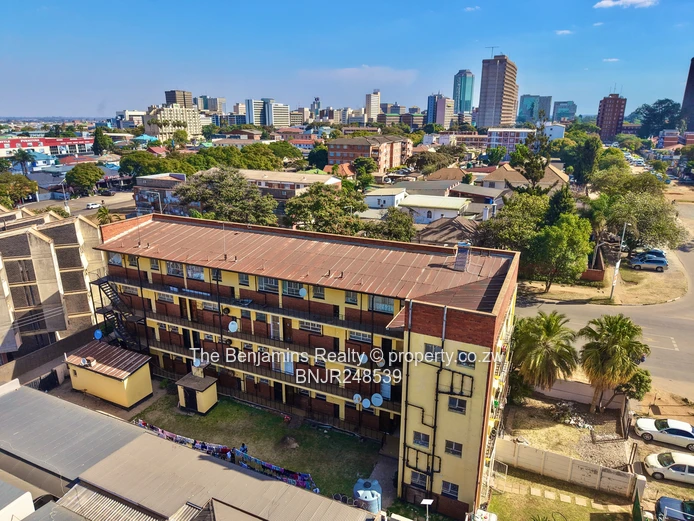 Neat 2bedroom duplex flat for sale