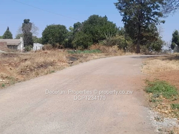 2600sqm Main-Road Stand — Tarred Road, Access Control