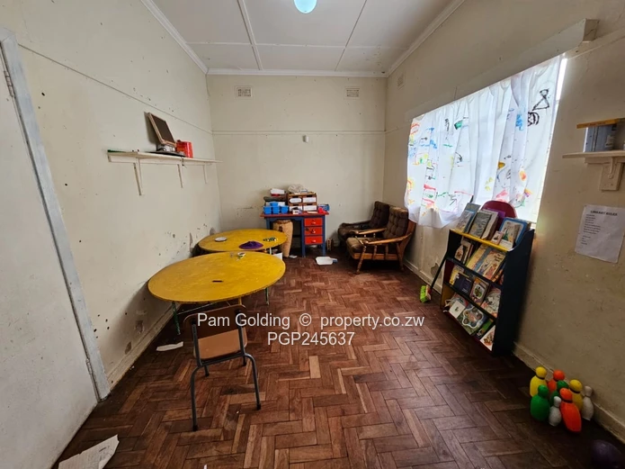 Commercial Corner In Famona