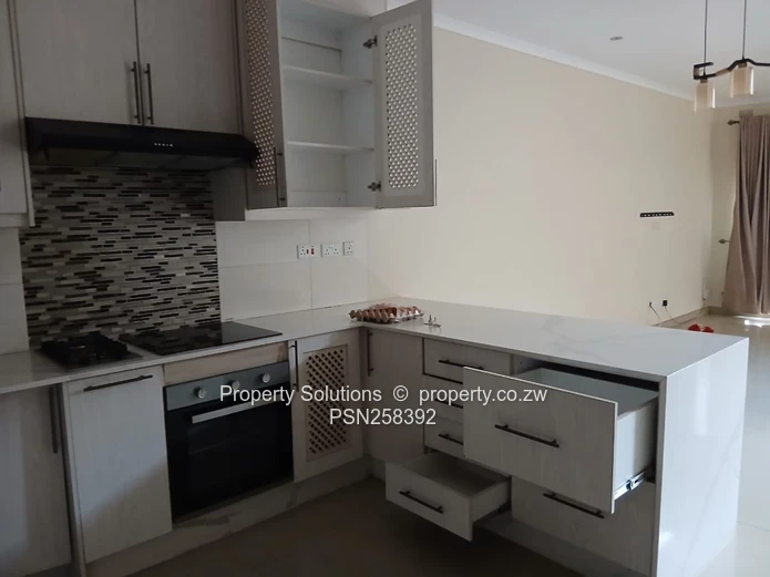 Modern 3-Bedroom Townhouse to Rent in Greencroft