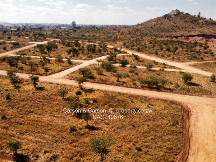 300m² Stand in Spitzkop — Panoramic Views & Services