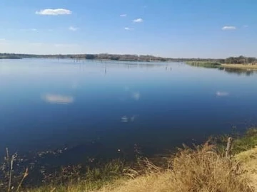 Farm & Agricultural Land