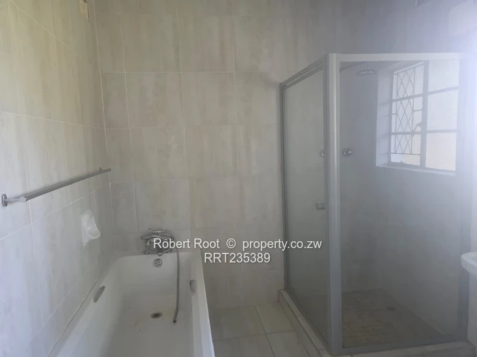 3 bed House for rent.