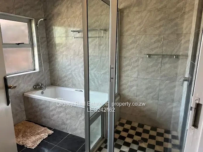 Fully Furnished 3 Bedroom Cluster for Rent – Avondale West