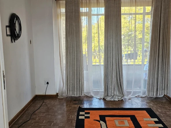 Flat & Apartment