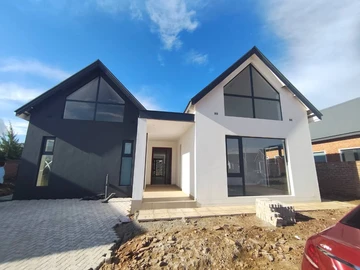 Spacious 4-Bedroom Home With Modern Comforts