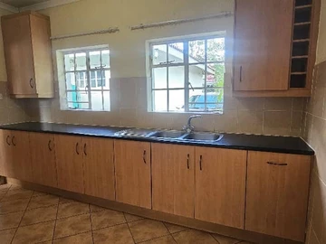 3 Bedroom Garden Flat