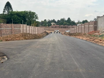 Stands & Residential Land