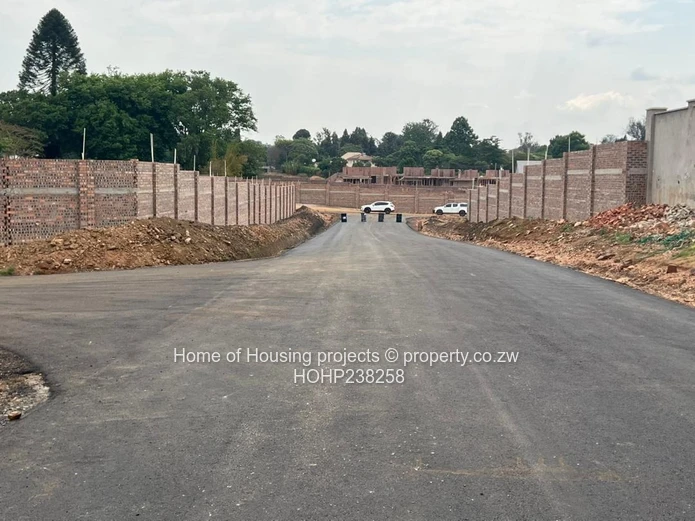 2000m² The Grange Stand — Tarred Road & Main Road Frontage