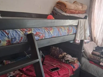 2 Bedroom Flat & Apartment