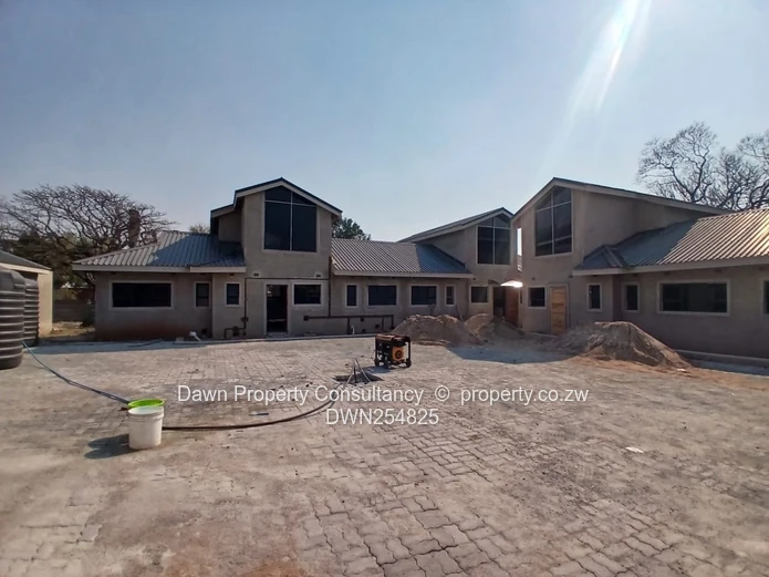 Greendale 3-Bedroom Cluster for Sale – Spacious Living & Prime Investment
