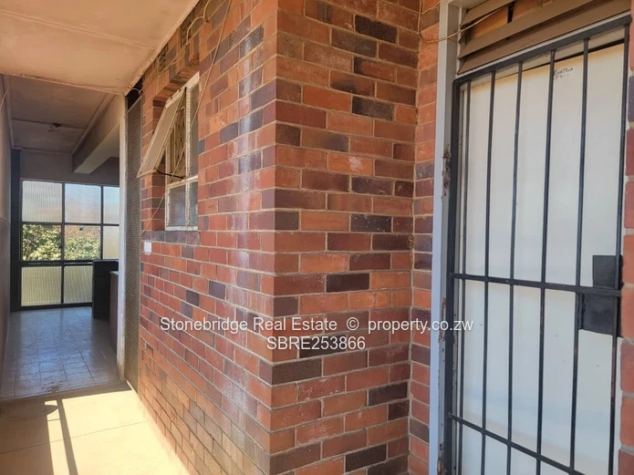 2 Bedroom Rogean Flat For Sale