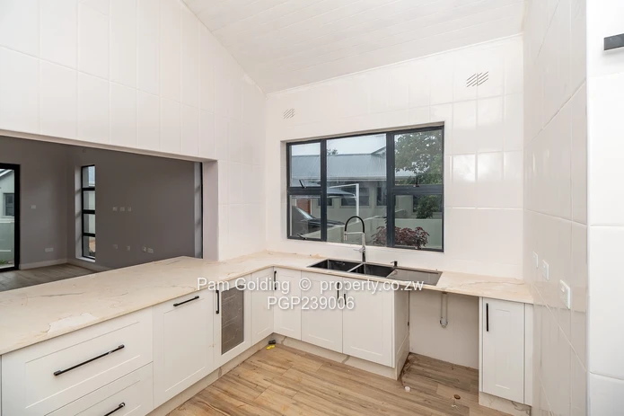 Townhouse for Rent In Northwood