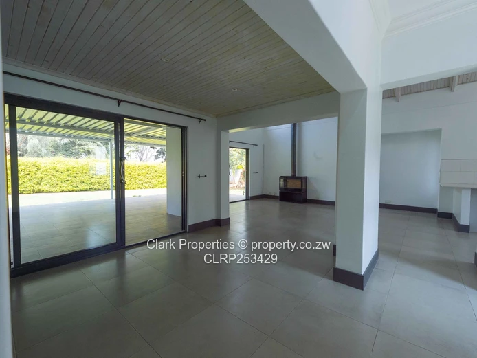 Modern Comfort in a Beautiful Complex! (Sole Mandate)