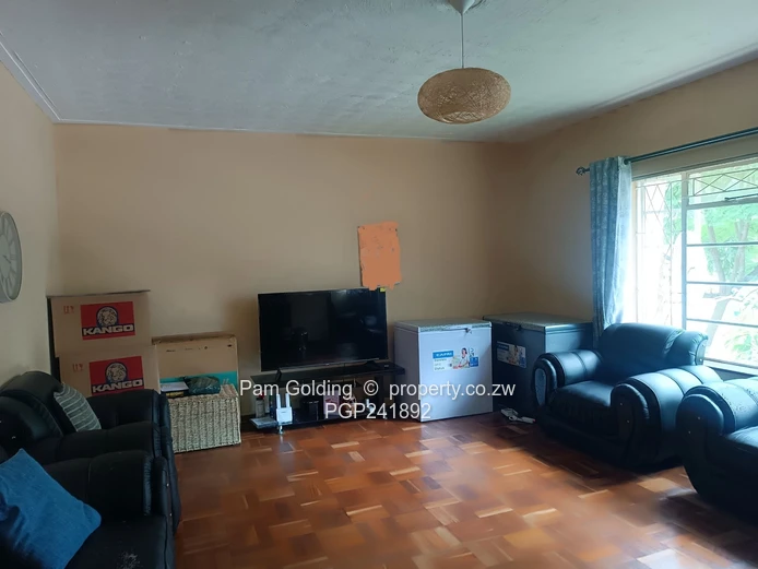 Neat 2-Bedroom Flat for Sale in The Avenues