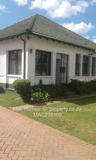 Townhouse/Commercial Property For Sale