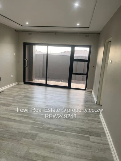 Neat 4 Bed in Mabvazuva 