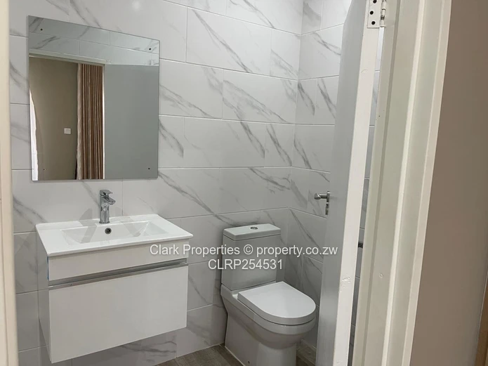 Newly Built Apartment in Greystone Park