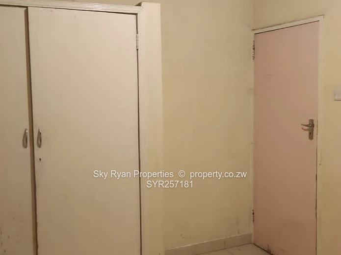 Flat For Sale In Mufakose