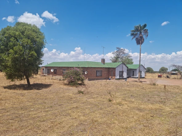 Farm & Agricultural Land
