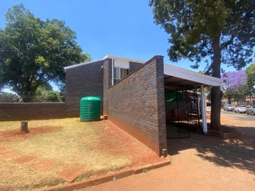2 Bedroom Garden Flat