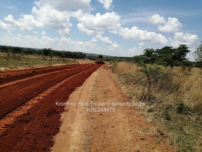 2000 m² Stand on Red-Soil Road in Access-Controlled Marondera (Sole Mandate)