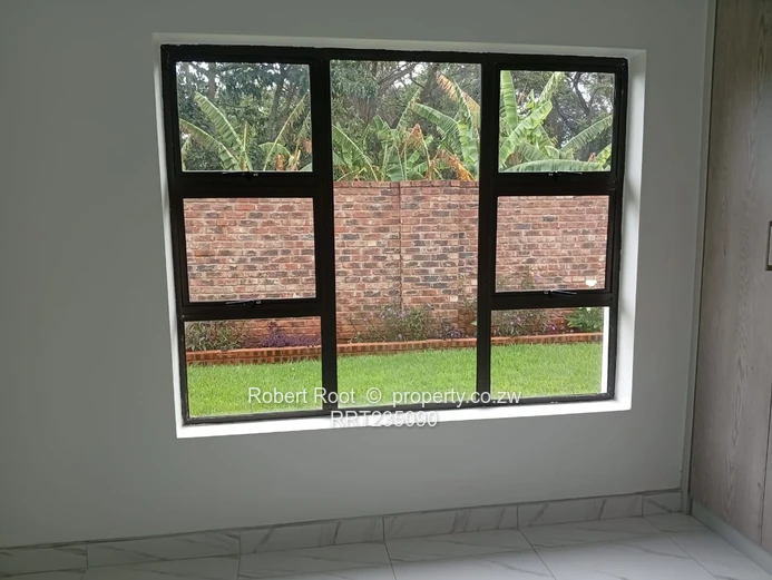 3 Bed Cluster apartment For Rent