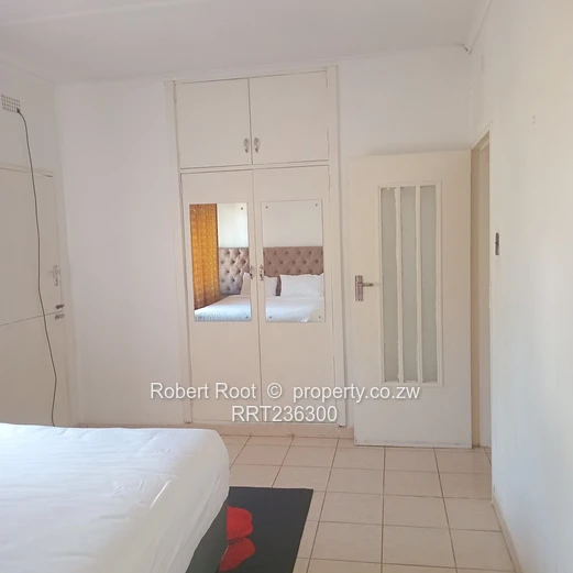 Beautiful well maintained premises suitable for offices or Residential accommodation in Hillside