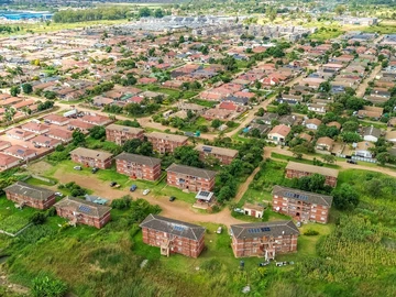 3 Bedroom Flat & Apartment