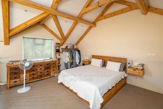 Prime Location Boscobel Drive East Highlands 