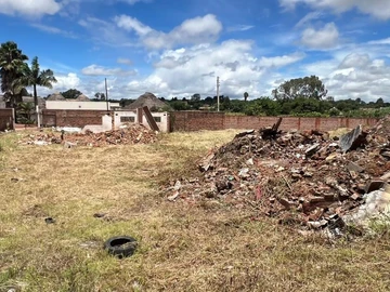 Commercial & Industrial Land