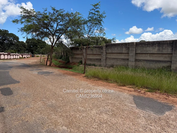 Philadelphia subdivision stand sitting on  2000sqm all paperwork available 