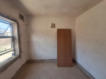 4 Bedroom Garden Flat
