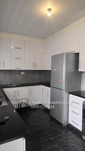 To Let -  Spacious Property In Hatfield Available Immediately (Sole Mandate)