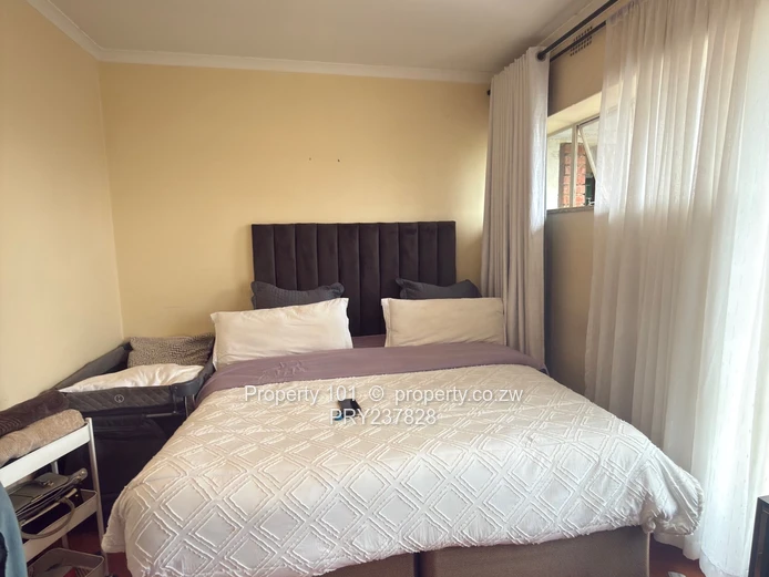 Avenues 2-Bedroom Flat for Rent – Secure & Central Location”
