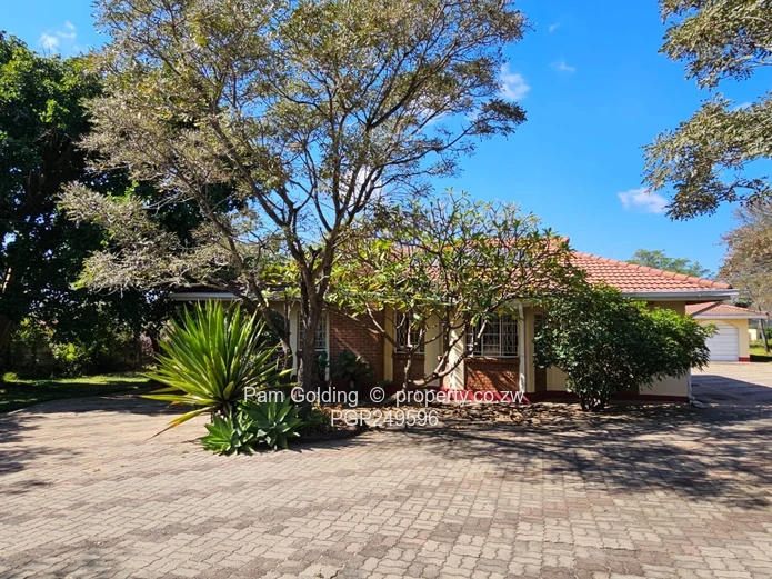 Expansive 4 Bedroom Family Home On 2 Acres