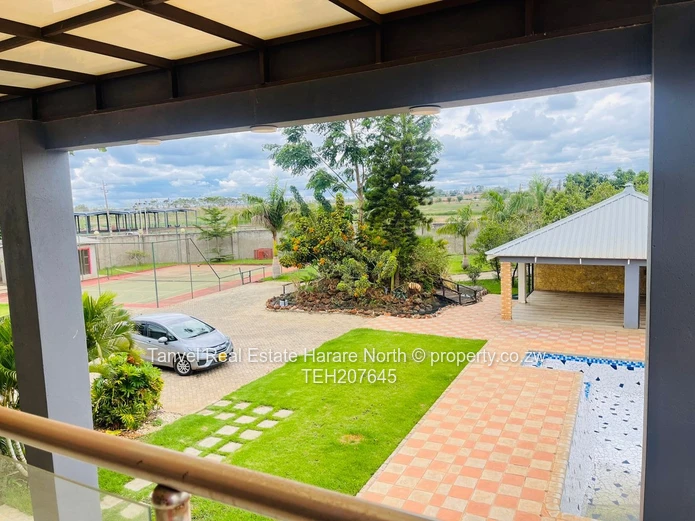 *Mt Pleasant House For Sale.*    An ultra modern double storey house located along Harare Drive 
