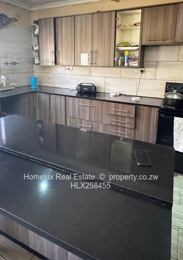Spacious House For Sale In Zengeza 3 (Sole Mandate)
