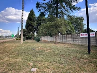 Commercial & Industrial Land