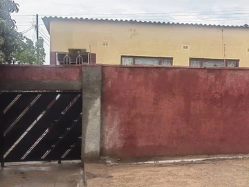 3 Bedroomed Entumbane House For Sale