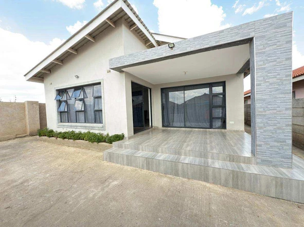 4 Bedroom House