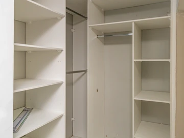 3 Bedroom Flat & Apartment