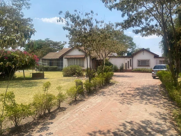5 Bedroom House