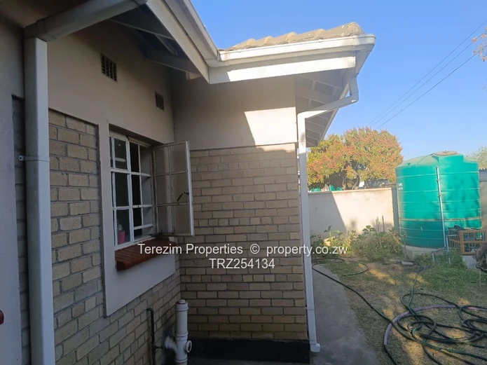 Waterfalls Fbc Cluster House For Sale