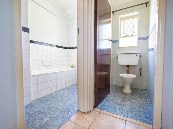 2 Bedroom Garden Flat