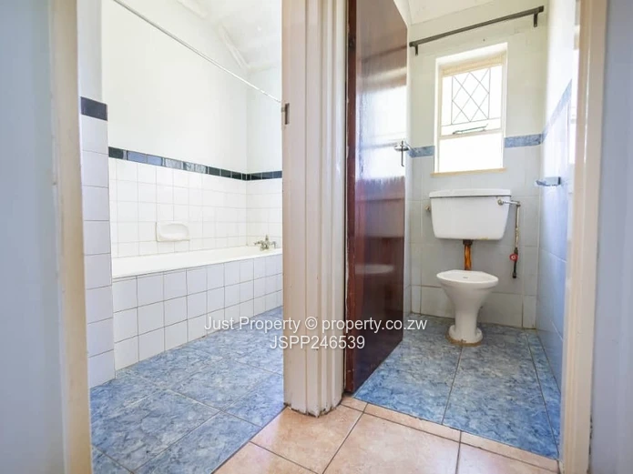 2 Bed Garden Flat; Avondale  West; For  Rent