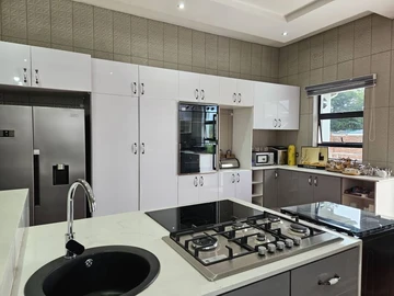 3 Bedroom Townhouse Complex